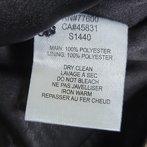 Saltwater LUXE Sequin Floral Print Ruffle Crop Top Size Small S - Picture 7 of 7